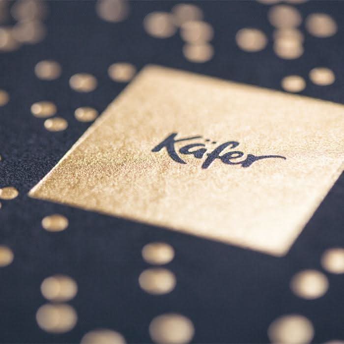 Geschenkbox mit Käfer Crémant Rosé und Pralinen -