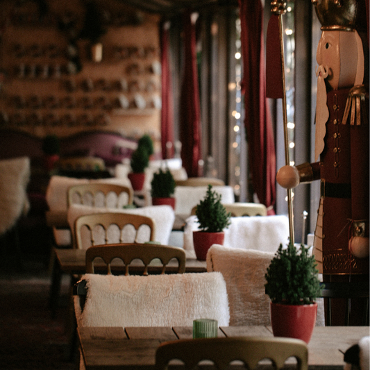 26.11.2026 | X-Mas-Abend: Kulinarische Weihnachten im Käfer Bistro